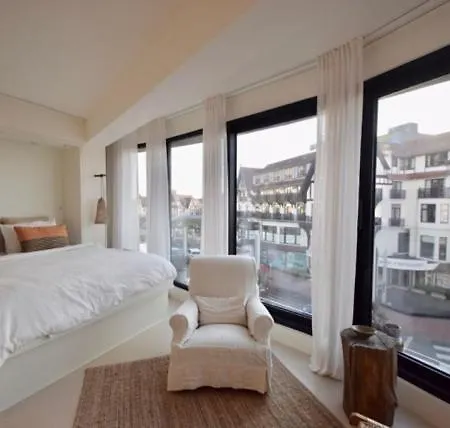 133 Кнокке-Хейст